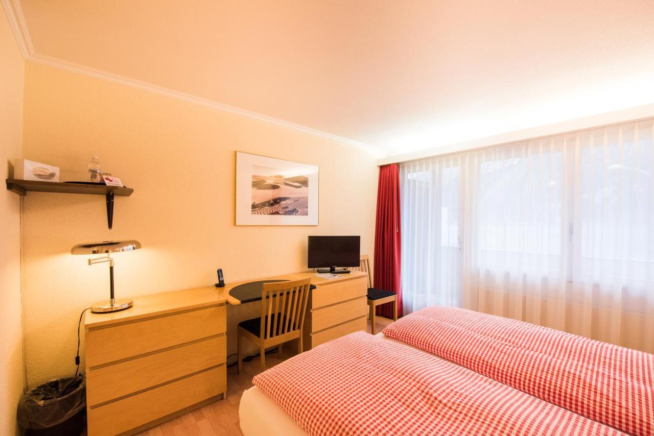 Hotel Weisses Kreuz Brienz  Exterior photo